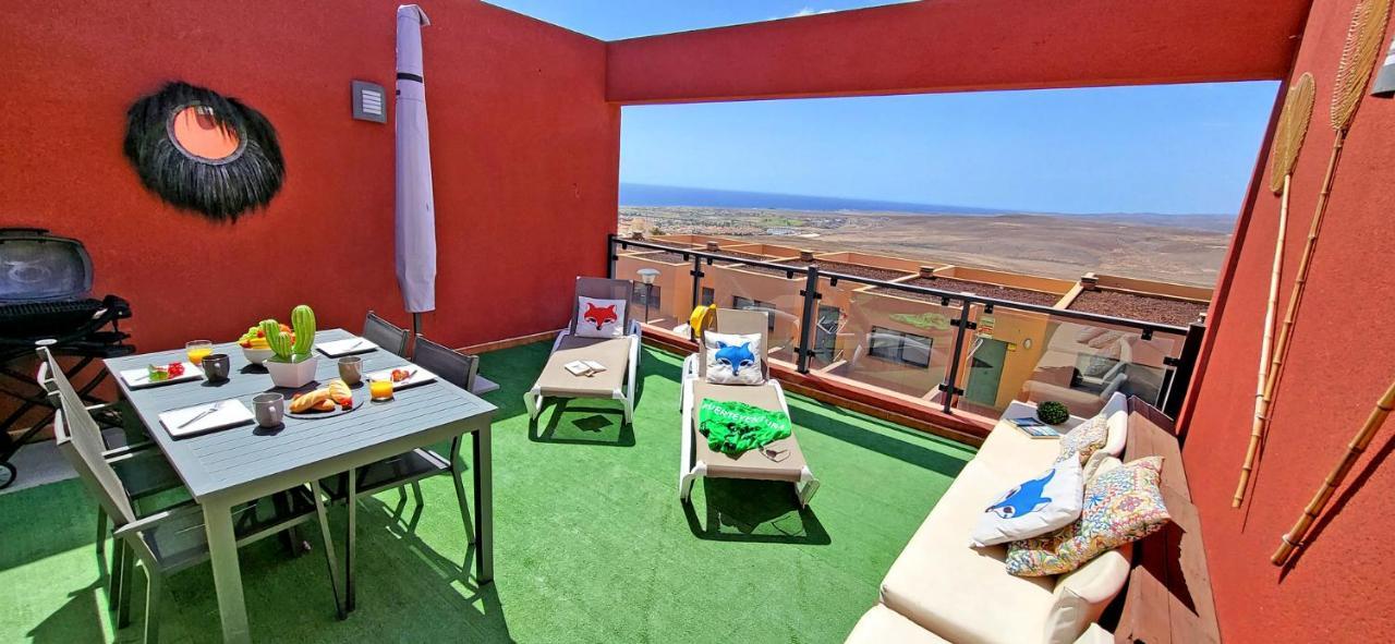 Ferienhaus Casa Caleta - Caleta Fuste - Meerblick - Pool - Glasfaserinternet Caleta De Fuste Exterior photo